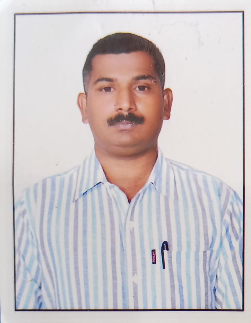 Ex-student's Photo