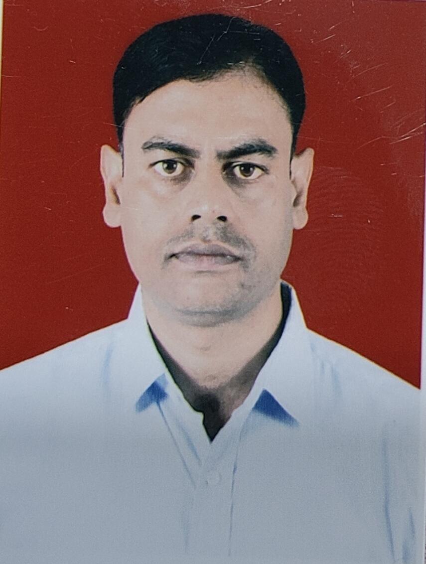 Ex-student's Photo