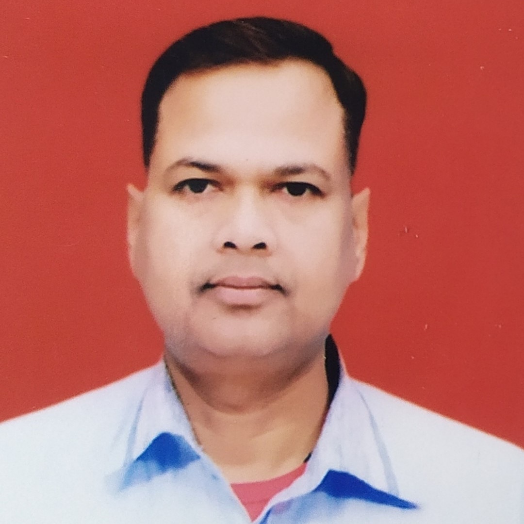 Ex-student's Photo