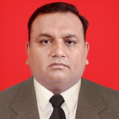 Ex-student's Photo