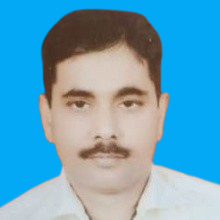 Ex-student's Photo